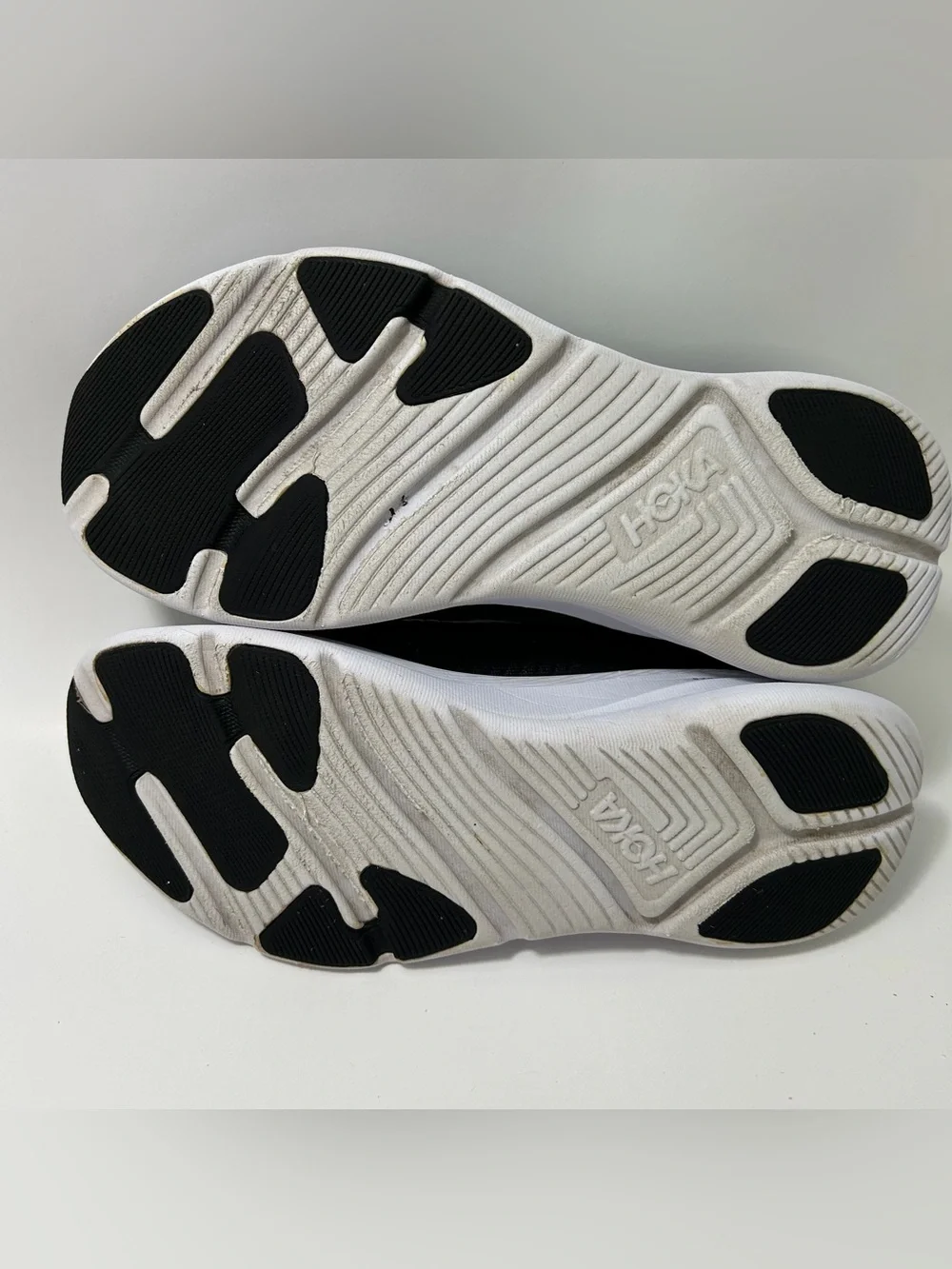 Hoka One One like new
